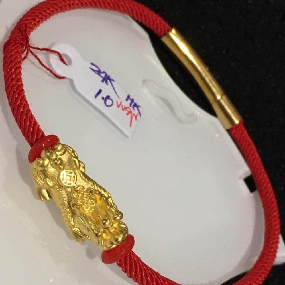 Bracelet